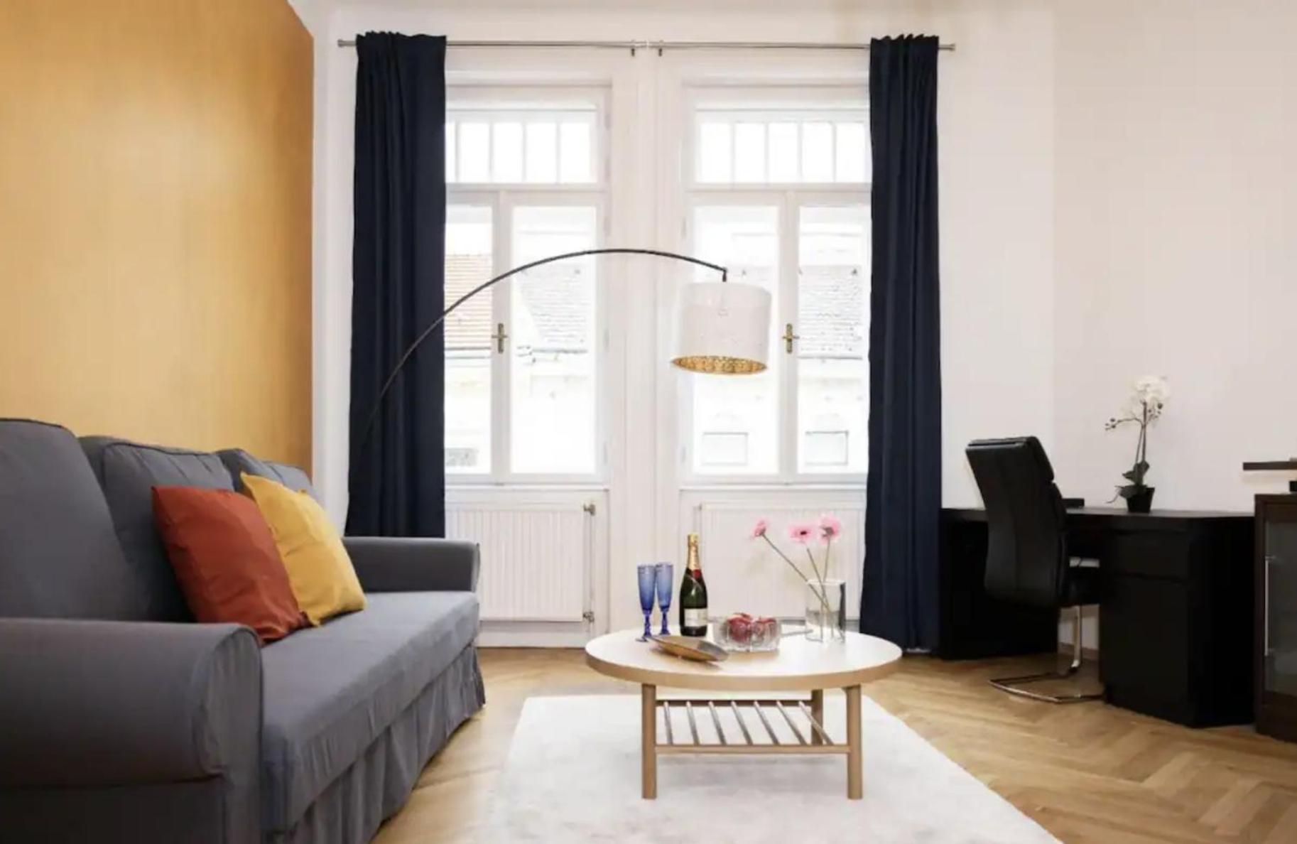 Calm 60M2 Flat Close To Center - Free Parking Wien Eksteriør billede